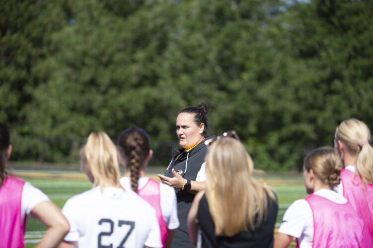 Huskies soccer tied for sixth in GLIAC Coaches’ Poll